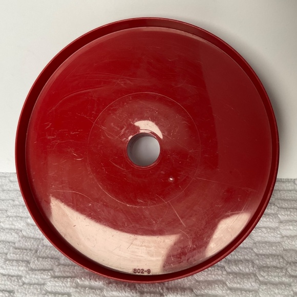 Vintage Tupperware Juice Pitcher with Push-button Lid - 1.5 Quarts - Picture 12 of 15